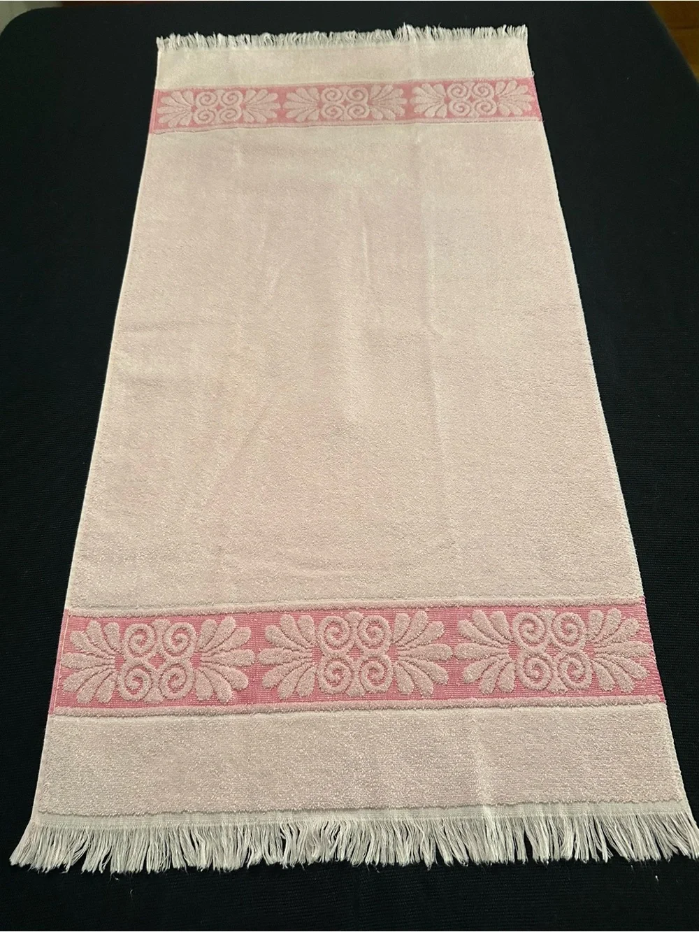 Vintage Cannon Monticello “Santa Cruz” Pink Bath Towel Excellent Vtg condition